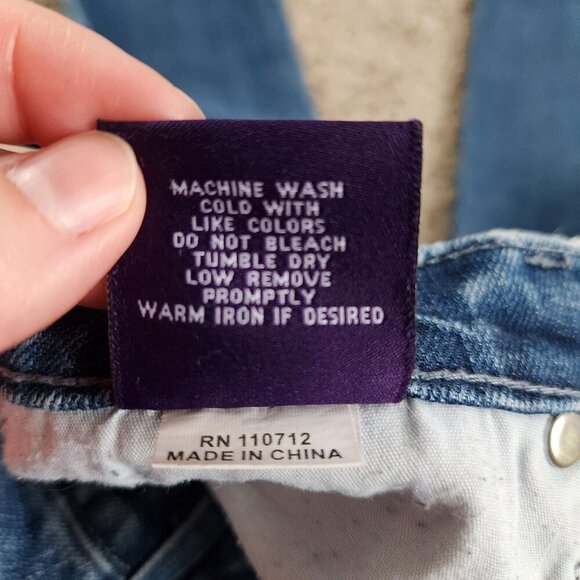 Vigoss Fit/Straight Leg Light Wash Blue Studded Jeans - Picture 9 of 11